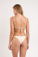 Laden Sie das Bild in den Galerie-Viewer, Model Back: Rio De Sol Unterteil Bottom Touch-Natural Selena
