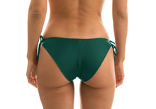 Laden Sie das Bild in den Galerie-Viewer, Model Back: Rio De Sol Unterteil Bottom Uv-Galapagos Comfort
