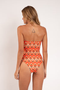 Model Back: Rio De Sol Badeanzug Maracai Sara-Op