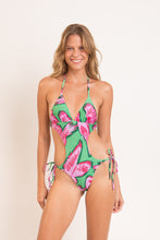 Laden Sie das Bild in den Galerie-Viewer, Model Front: Rio De Sol Badeanzug Parrots Trikini-Comfy
