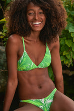 Laden Sie das Bild in den Galerie-Viewer, Image 06: Rio De Sol Set Set Green-Palms Tri-Fixo Leblon
