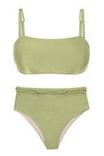 Laden Sie das Bild in den Galerie-Viewer, Product Front: Rio De Sol Set Set Oliva Bandeau-Reto Hotpants
