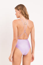 Laden Sie das Bild in den Galerie-Viewer, Model Back: Rio De Sol Badeanzug Shimmer-Harmonia New Vegas
