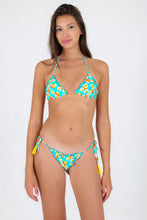 Laden Sie das Bild in den Galerie-Viewer, Model Front: Rio De Sol Oberteil Top Dubai Frufru
