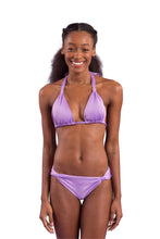 Laden Sie das Bild in den Galerie-Viewer, Model Front: Rio De Sol Oberteil Top Orchid Mel

