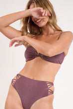 Laden Sie das Bild in den Galerie-Viewer, Set Malibu-Ebano Bandeau-Iris Highwaist-Spin-Iris
