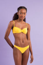 Laden Sie das Bild in den Galerie-Viewer, Set Malibu-Yellow Bandeau-Duo Essential
