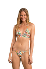 Laden Sie das Bild in den Galerie-Viewer, Top Boho Tri-Cos
