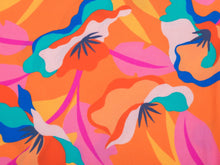 Laden Sie das Bild in den Galerie-Viewer, Top Orange-Bloom Twist

